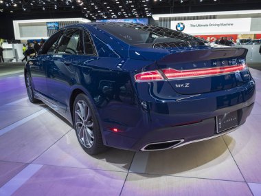 Detroit, bize - 15 Ocak 2018: Lincoln Mkz Kuzey Amerika Uluslararası Otomobil Fuarı'nda şehir Detroit Cobo Center'da sırasında ekranda.