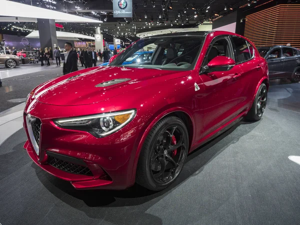 Detroit Enero 2018 Alfa Romeo Stelvio Exhibición Durante Salón Internacional — Foto de Stock