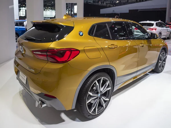 BMW X2 xDrive28i en el Salón Internacional del Automóvil de Nueva York 2018 — Foto de Stock