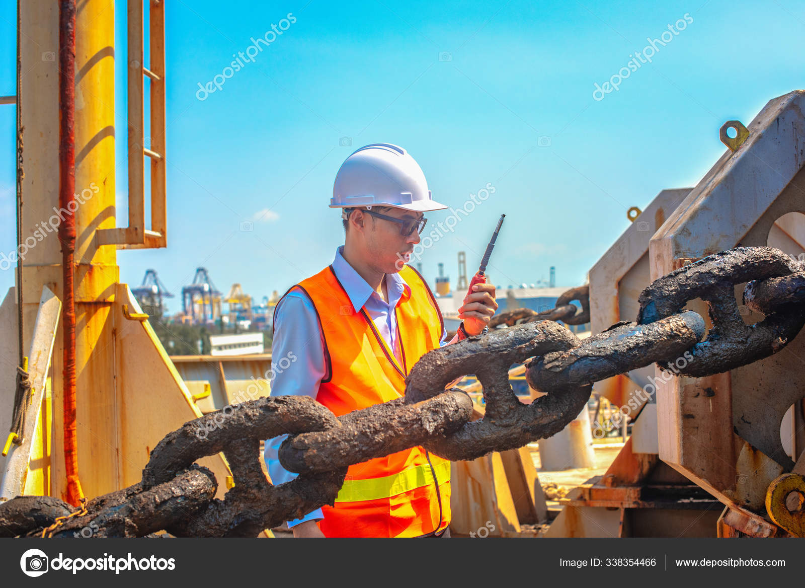 Motorman Ship Crew Duty Prepare Ship Drop Anchorage Ship Port — Stock