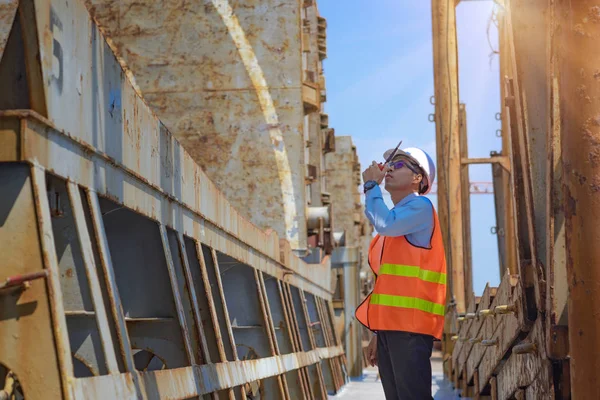 Stevedore Verlademeister Hafenkapitän Oder Befehlshaber Der Bord Des Schiffes Hafen — Stockfoto