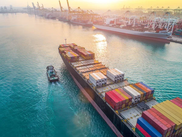 Luftaufnahme Der Ankunft Von Containerschiffen Haupteingangstor Eines Internationalen Hafens Transport Stockbild