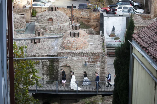 Exterior of public bath in Tbilisi, Georgia. Popular place for wedding shooting — Stock Photo, Image