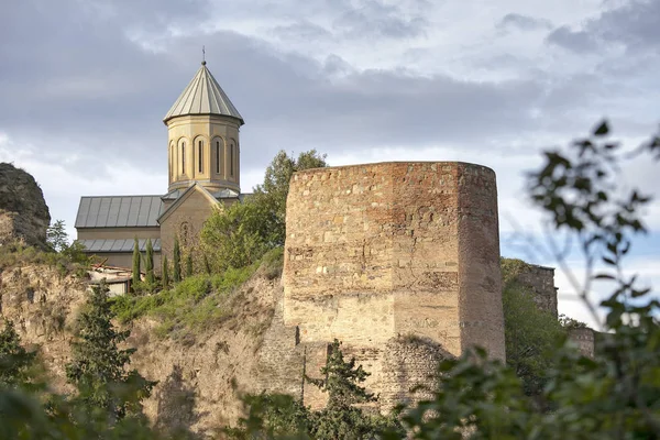 Medieval castle of Narikala and Tbilisi city overview, Republic of Georgia, Caucasus region — Stock Photo, Image