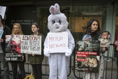  Londra Moda Haftası