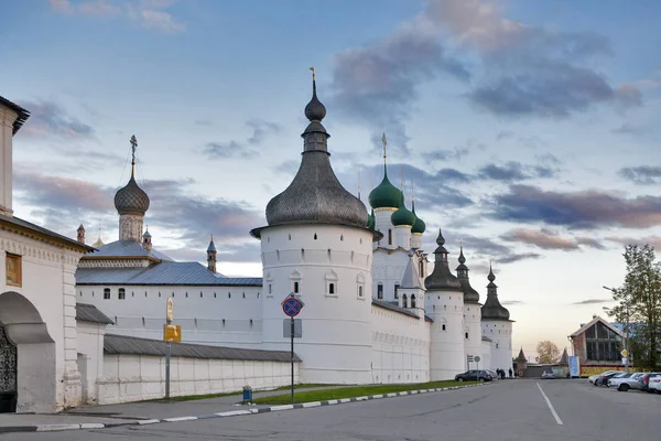 Kreml z starożytnego miasta Veliky.Russia Rostów. Złoty pierścień — Zdjęcie stockowe