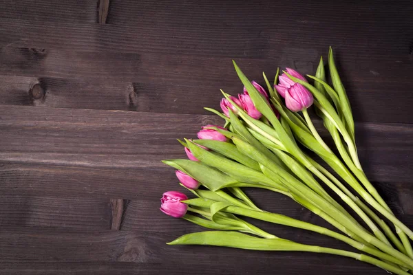 The greeting card for Valentine's day. Bouquet of pink tulips — Stock Photo, Image