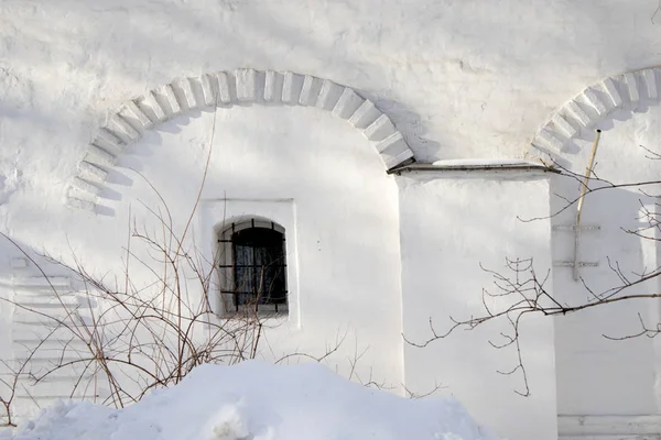 Window of the a wall of monastery — Stock Photo, Image