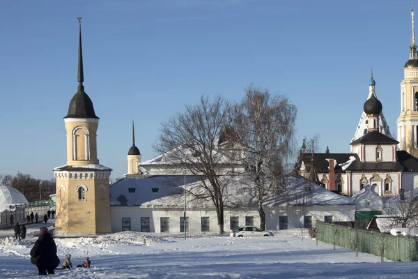 Novo-golutvin klasztor Świętej Trójcy w starożytnych rosyjskie miasto kolomna — Zdjęcie stockowe