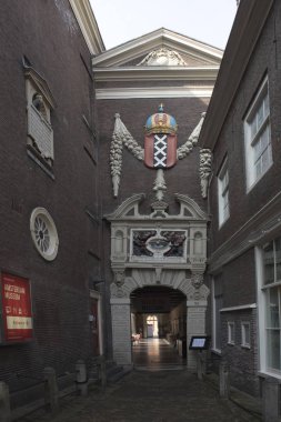 Müze küçük yetimhane - Het Kleine Weeshuis. Cafe yakınındaki.