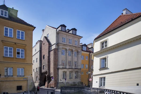 Late-Renaissance style burgher houses which were rebuilt after the Second World War and now form the UNESCO World Heritage Site Old Town — Stock Photo, Image