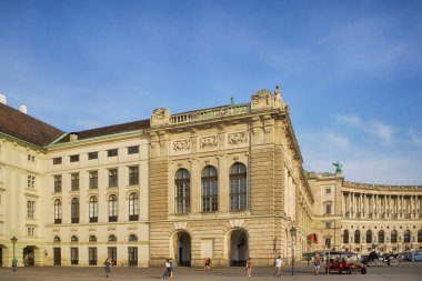 Avusturya 'nın başkenti Viyana ve Heldenplatz' da ünlü Hofburg Sarayı 'nın inşası