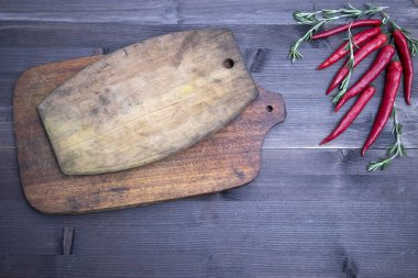 Boş alanı olan tahta kesme seti