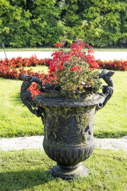 Schonbrunn Sarayı, Almanya: Schloss Schonbrun, Habsburg hükümdarlarının Viyana, Hietzing 'deki barok yaz konutu