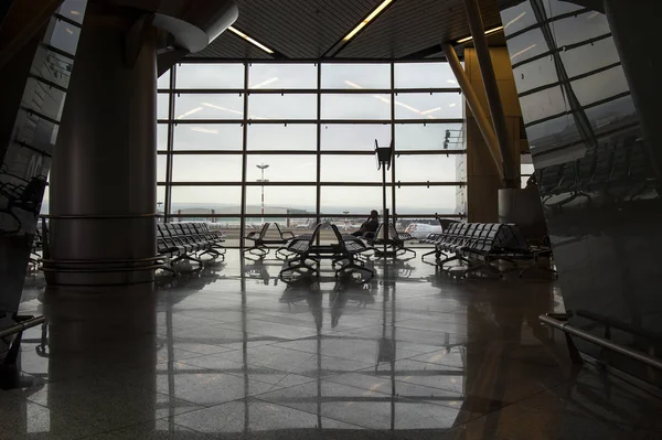 Luchthaven Vnukovo van binnenuit, wachtkamer — Stockfoto