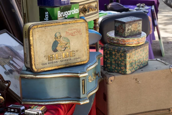 Porto Mercat Barcellona. Mercato delle pulci Fira Brocanters-Port Antic — Foto Stock