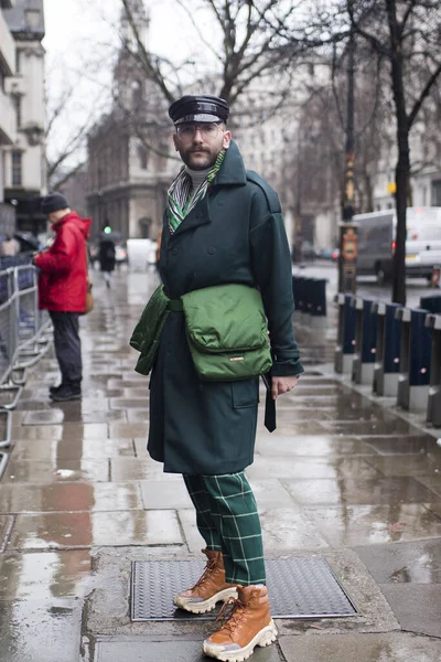 Londres Reino Unido Febrero 2020 Gente Moda Calle Estilo Callejero —  Fotos de Stock