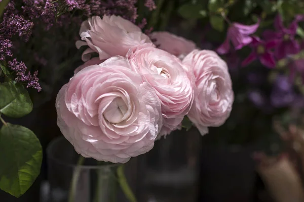 Bouquet Pale Pink Ranunculi Background Fresh Lilac Store Sale — Stock Photo, Image