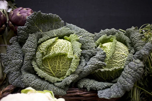 Couve Lombarda Para Venda Mercado Agricultores — Fotografia de Stock