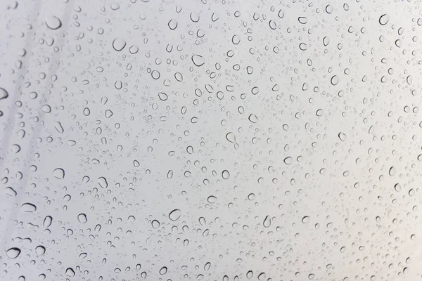 Gotas de agua sobre vidrio — Foto de Stock