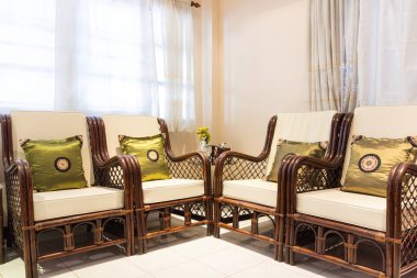 Hasır Sandalye sabah hafif ayarla