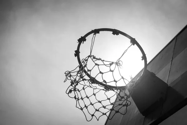 Canestro Basket Legno Durante Tramonto — Foto Stock