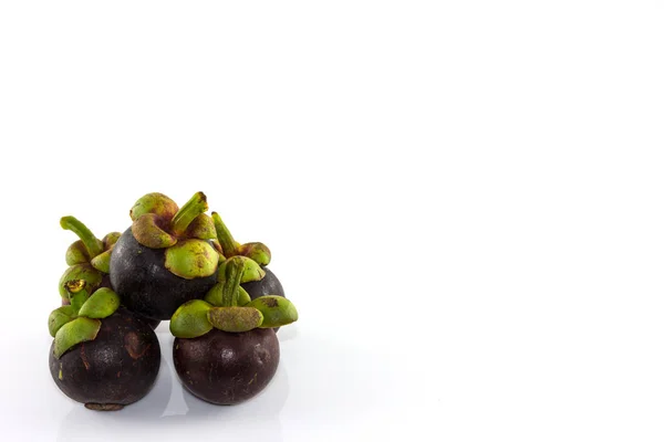 Mangosteen Izolovat Bílém Pozadí — Stock fotografie