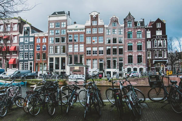 Häuser Amsterdam Niederlande — Stockfoto