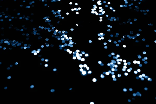 Чорний фон з класичним синім бокевим світлом. Свято, Різдво і Новий рік — стокове фото