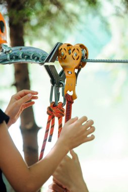 Ders Kementleme, ekipman