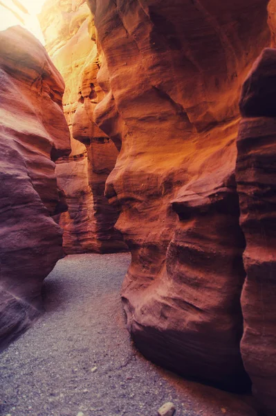 El Cañón Rojo. Atracción geológica en las montañas de Eilat, Es — Foto de stock gratis