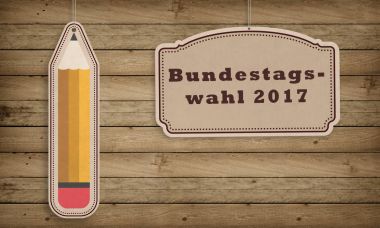 Bundestagswahl serisi 2017 Alman seçim için. Ahşap arka plan üzerinde. Okuma Bundestagswahl: Federal parlamento seçimleri