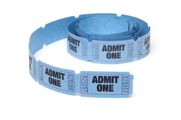 Movie Objects Serie: Admit One ticket and Popcorn, Isolated on White background, Focus on the front tickets — Stock Photo, Image