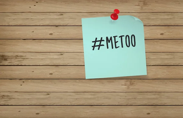 Me too Hashtag auf einem Klebezettel auf hölzernem Hintergrund, Kampagne gegen sexuelle Belästigung Social Media — Stockvektor
