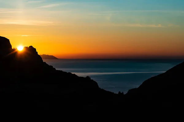 Sunrise Calanque Morgiou Marseille France Breathtaking Cliff Mountain Landscape Warm — Stockfoto