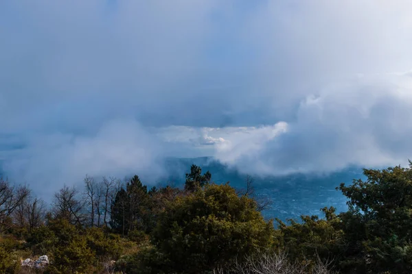 Vista Panorámica Los Alpes Costa Azul Bajo Cielo Nublado Costa — Foto de Stock