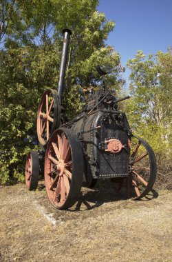 Wabrzezno 'da buharlı traktör. Polonya