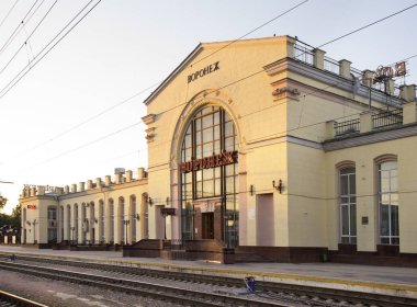 Voronezh 'deki tren istasyonu. Rusya