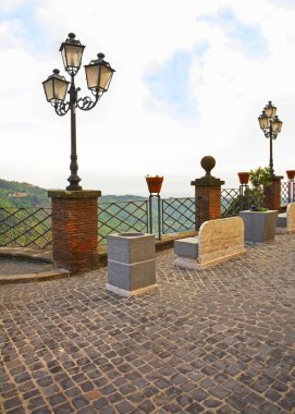 Nemi 'nin manzarası. Lazio bölgesi. İtalya