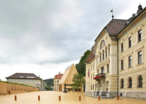 Budova Vlády Parlamentu Vaduzu Lichtenštejnské Knížectví — Stock fotografie