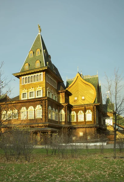 Modern Reconstruction Wooden Palace Aleksey Mikhailovich Kolomenskoye Moscow Russia — Stock Photo, Image