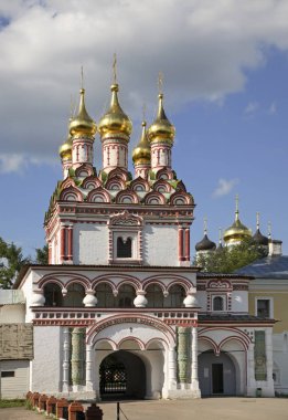 Joseph-Volokolamsk Manastırı 'ndaki Peter ve Paul kilisesi. Moskova Oblastı. Rusya