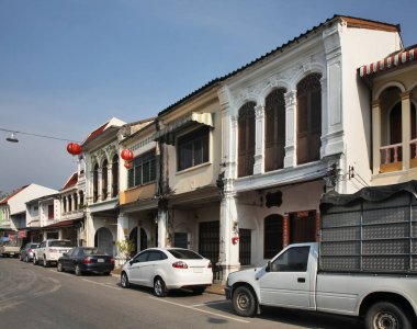 Phuket kasabasındaki eski sokak. Phuket bölgesi. Tayland