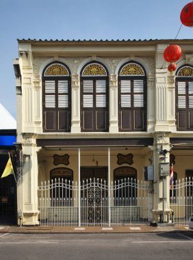 Phuket kasabasındaki eski sokak. Phuket bölgesi. Tayland