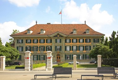 Waisenhausplatz 'da bit oluşumu. Bern. İsviçre