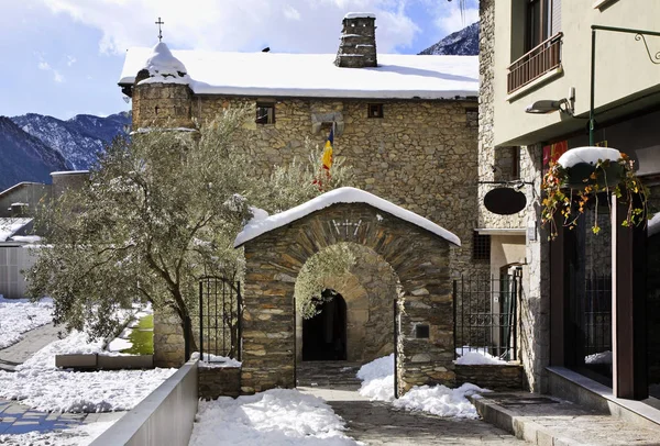 Casa de la Vall en Andorra la Vella. Andorra — Foto de Stock