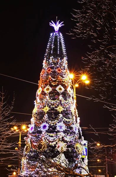 Árbol Navidad Cerca Puerta Nikitsky Moscú Rusia — Foto de Stock