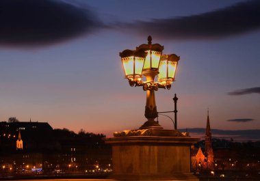 Budapeşte 'de toprak sette fener. Macaristan