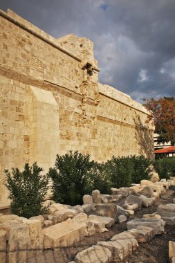 Limasol 'daki Ortaçağ Kalesi. Kıbrıs