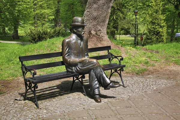 Boleslaw Prus Bench Naleczow Daki Spa Park Swietokrzyskie Voyvodeship Polonya — Stok fotoğraf